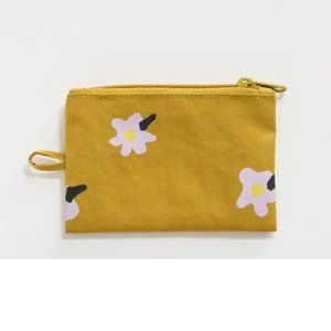 NWOT Baggu Flat Pouch Small - Painted Daisy